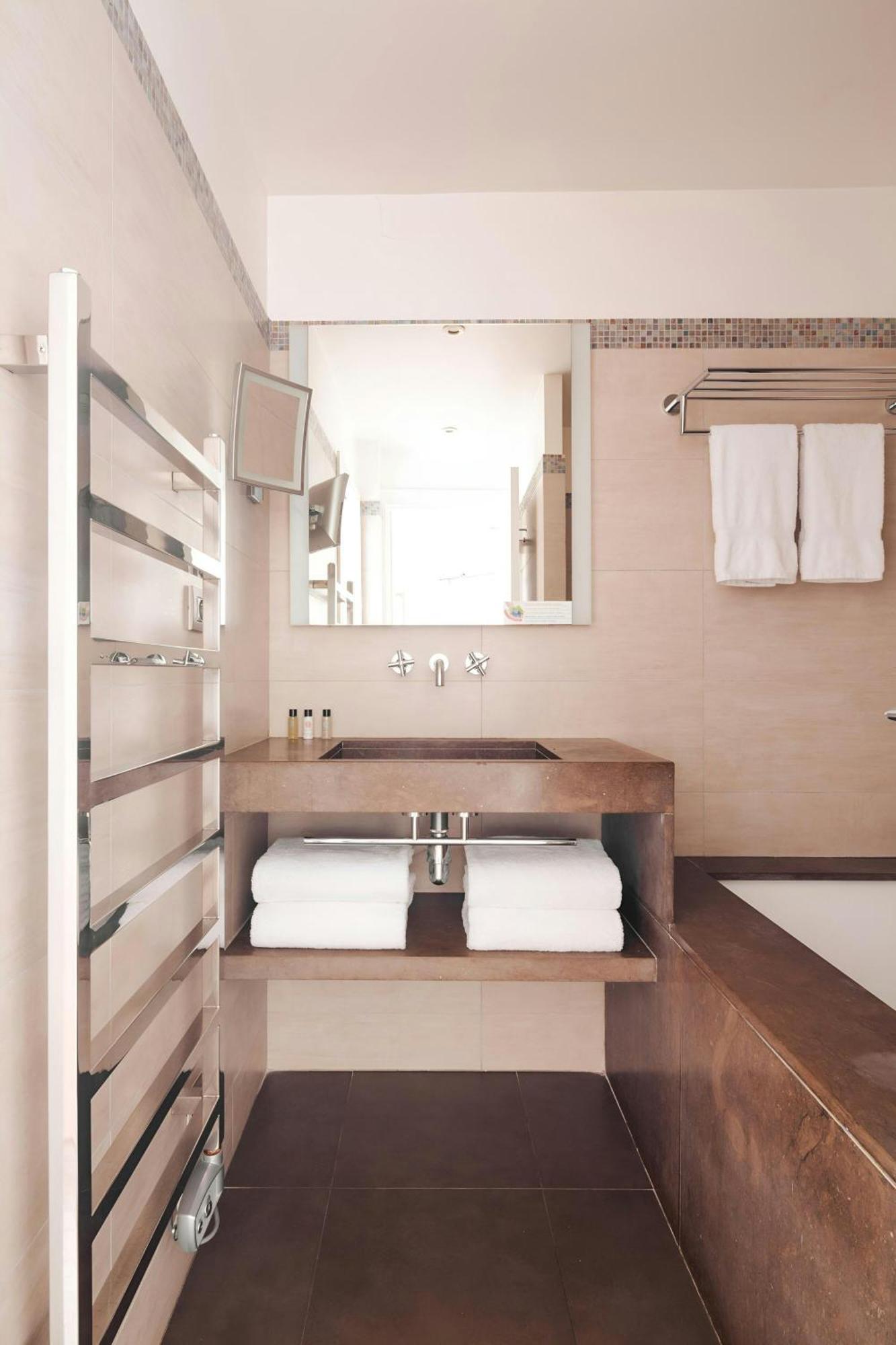 L'Edmond Hotel Parc Monceau 4* Parigi