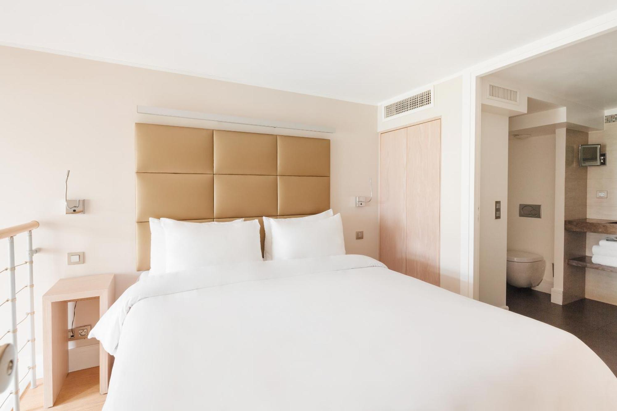 Hotel Sonder L'edmond Parc Monceau Parigi